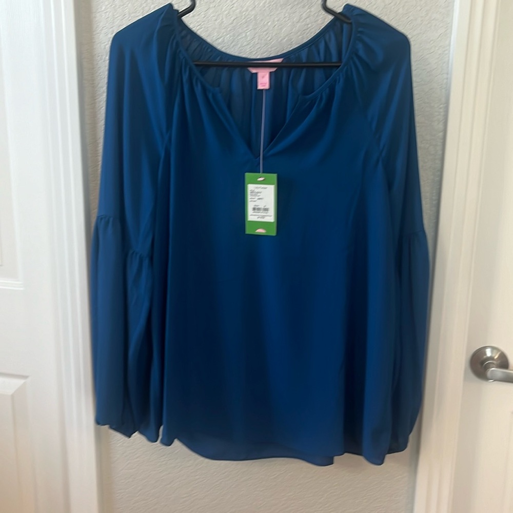 LILLY PULITZER NWT Bell Sleeves BLUE size small